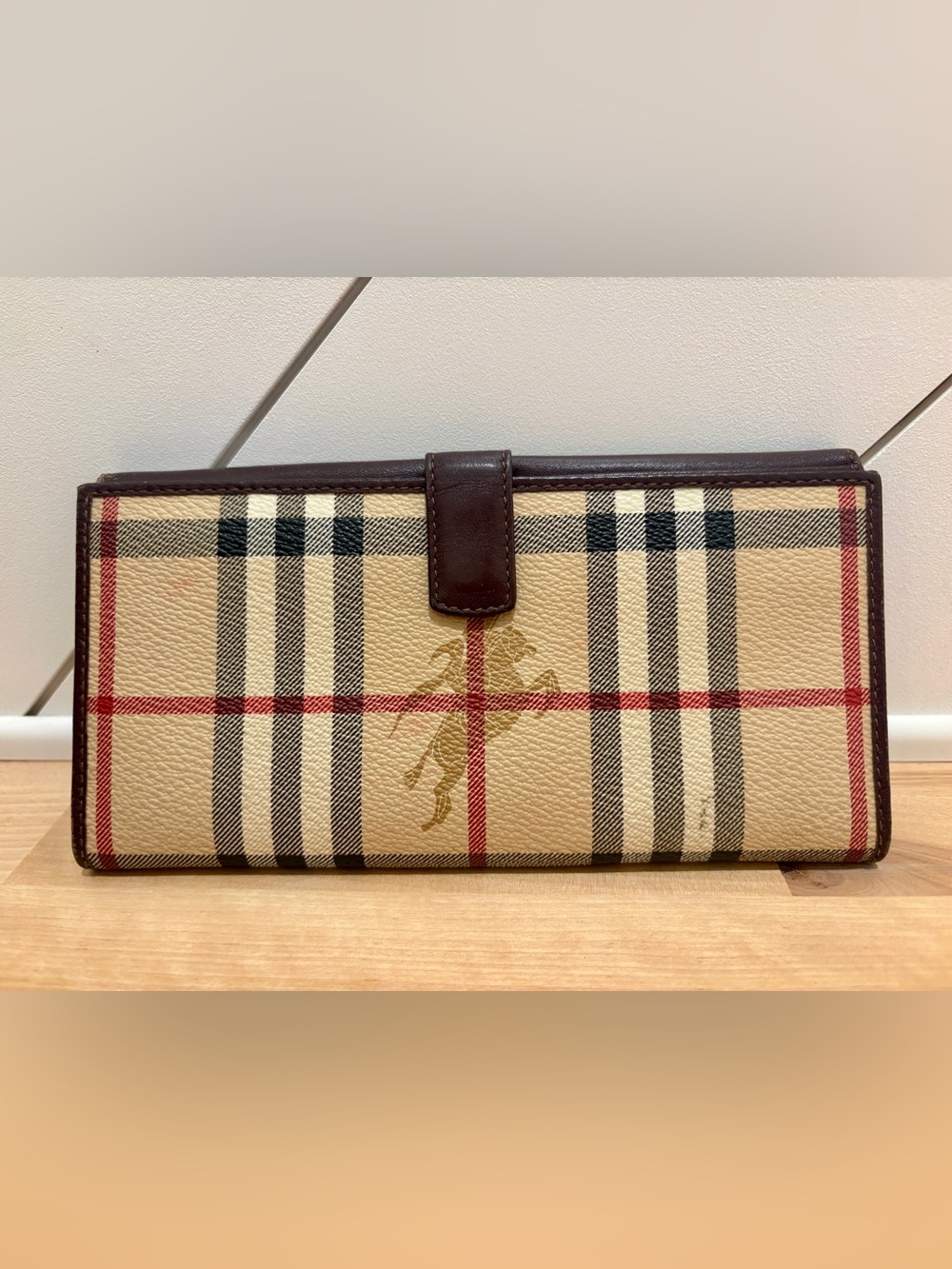 Burberry Canterbury Haymarket Leather Tote Bag and wallet - Picture 9 of 11